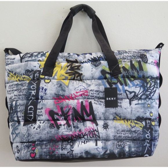 DKNY R14XQG2 Women's Large NYC Graffiti Nora Weekender Tote Bag $178 - Picture 1 of 10